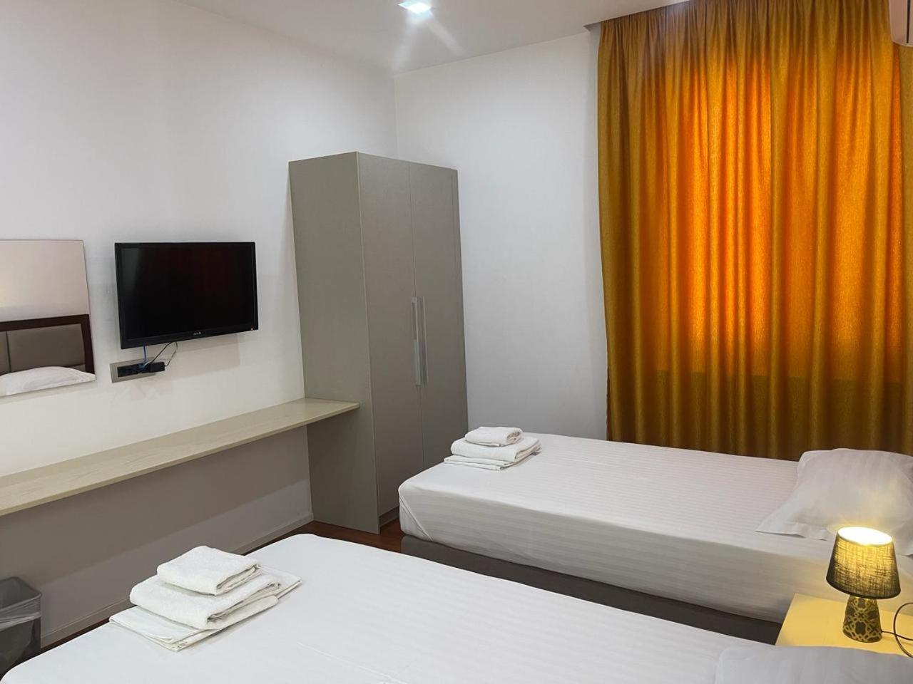 3B Suites Boutique Hotel Sarande Ngoại thất bức ảnh