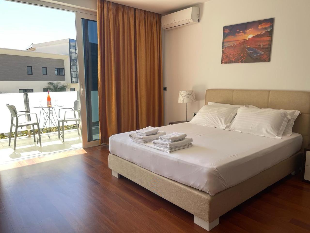 3B Suites Boutique Hotel Sarande Ngoại thất bức ảnh