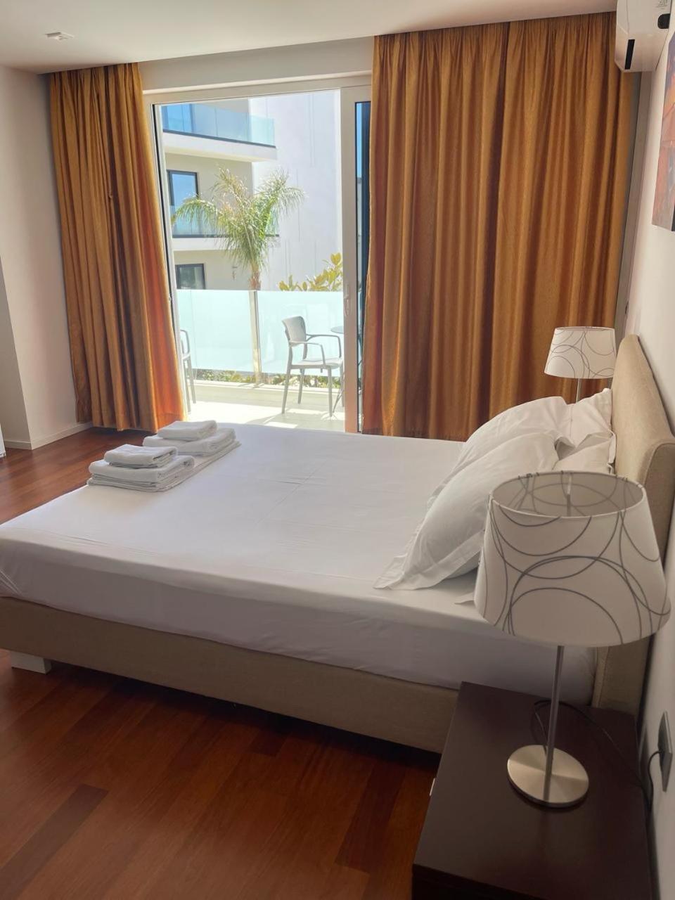3B Suites Boutique Hotel Sarande Ngoại thất bức ảnh
